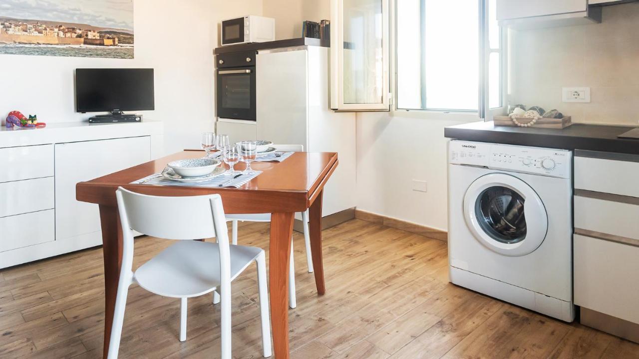 Waterfront Apartment อาลเกโร ภายนอก รูปภาพ